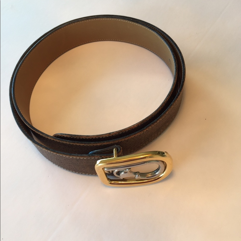🇭🇺 GUCCI -UNISEX. Leather belt perfect condition